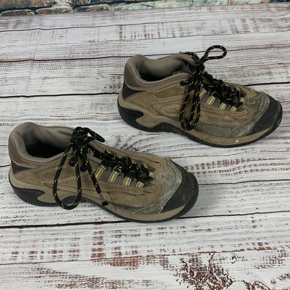 Earth shoe black & tan sneakers Sz 6 1/2 - Picture 2 of 9